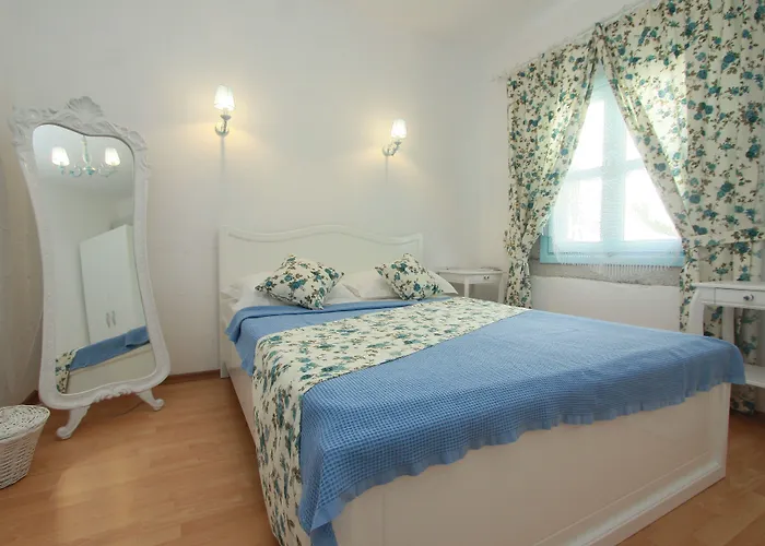 Cakirbey Отель Алачати